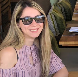 Meet your Posher, Pantea